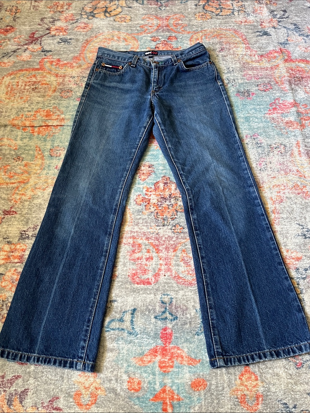 Vintage Tommy Hilfiger Dark Blue Flared Women's Jeans